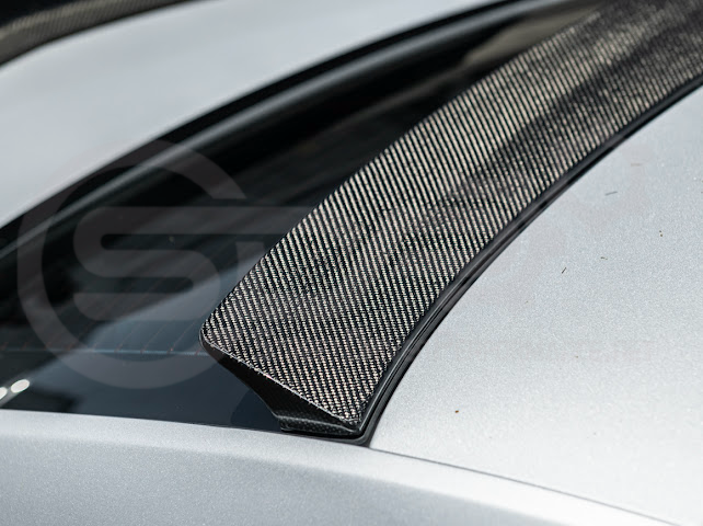 2013-2018 Cadillac ATS ATS-V Sedan Carbon Fiber Rear Roof Top Window Spoiler